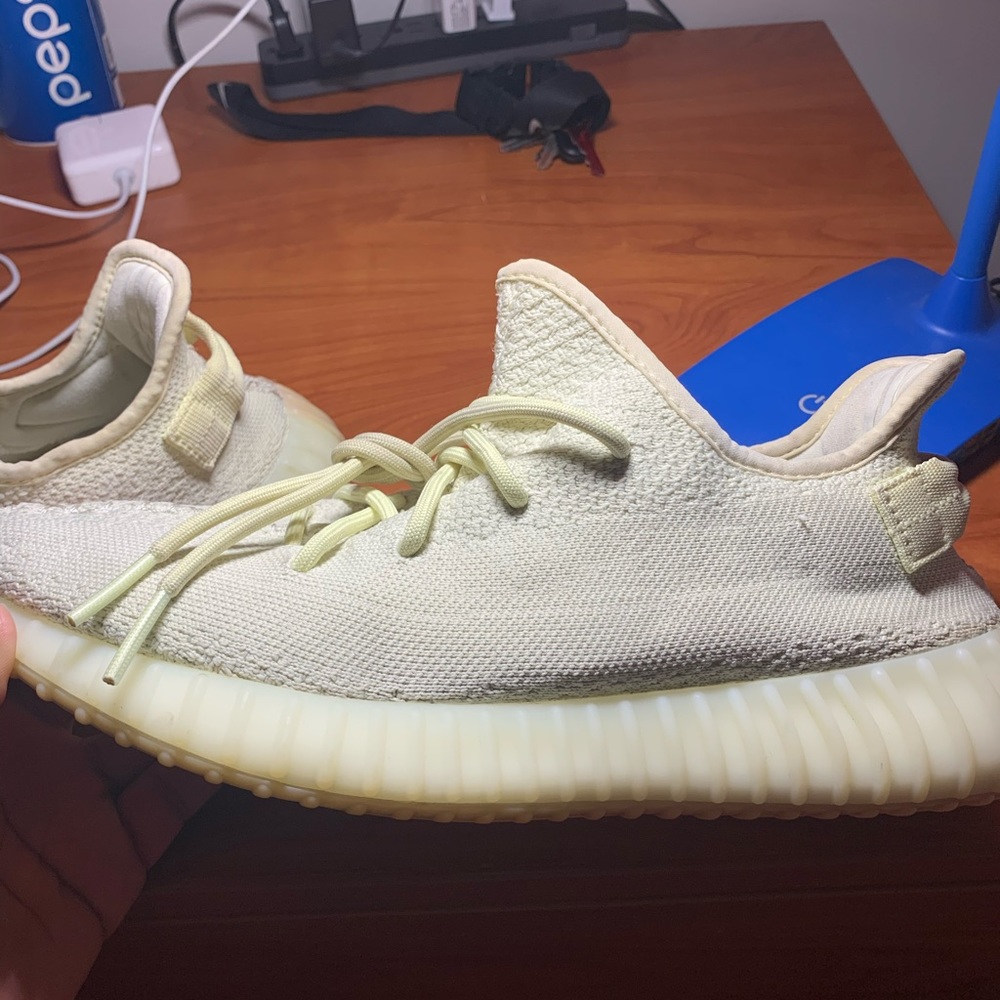 Yeezy 350 boost V2 “Butter” - Picture 3 of 7